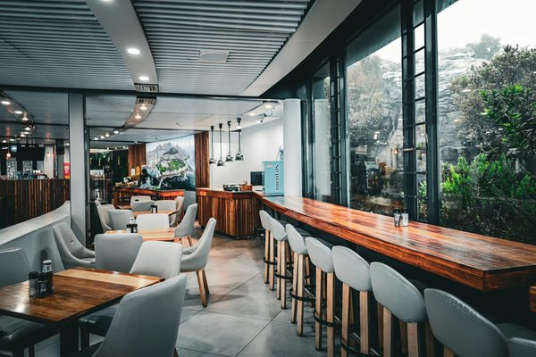 Creating a warm and inviting ambiance in your uk kitchen restaurant or bar